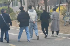 吃瓜热门事件网红是谁呀,揭秘吃瓜热门事件背后的网红
