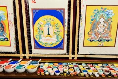 十二生肖本命佛热贡唐卡创作者探索传统唐卡艺术在现代语境下的创新与突破